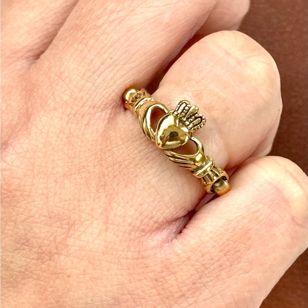 STerling silver 925  yellow Irish CLADDAGH RING